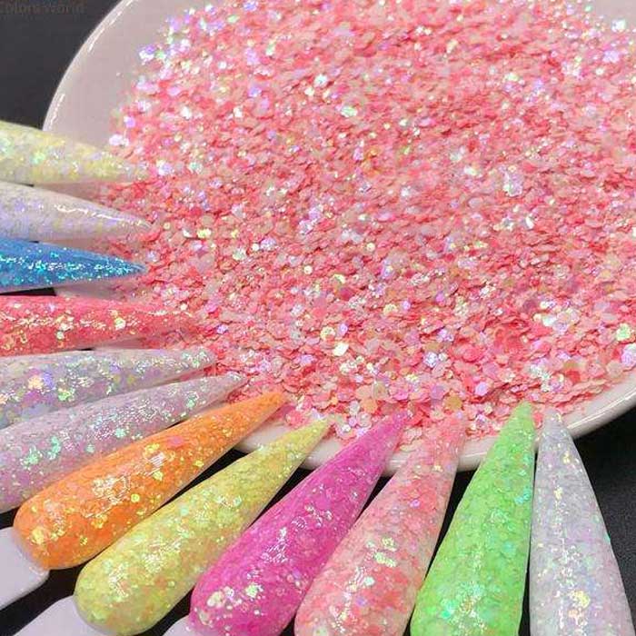 How to Choose the Right Glitter Powder for Nail Art